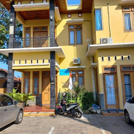 Riki Guesthouse Syari'Ah Джепара Екстериор снимка