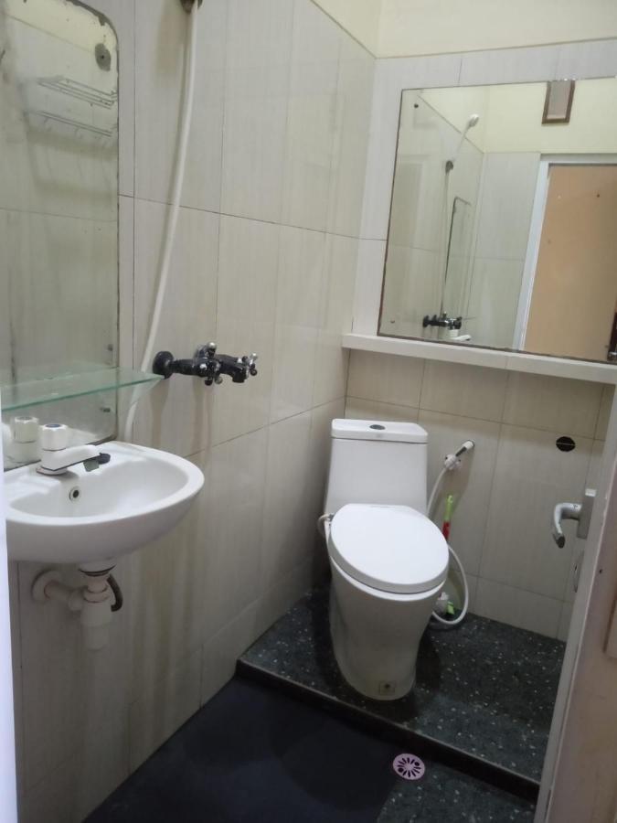 Riki Guesthouse Syari'Ah Джепара Екстериор снимка